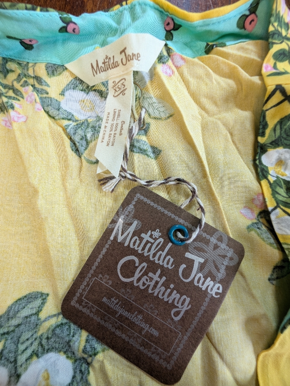 Matilda Jane Komono Yellow Floral Womens XS/S Coverup Lightweight Wrap NWT - Picture 4 of 9